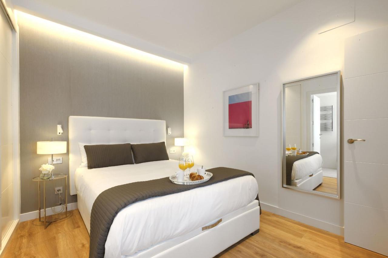 Ferienwohnung Angel Square Madrid Exterior foto